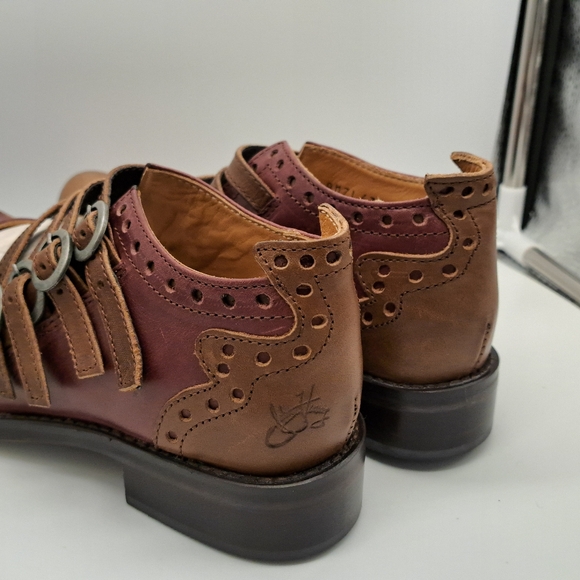 John Fluevog Alli Bottero Brown/Burgundy size 7 Mary Janes - Picture 3 of 6